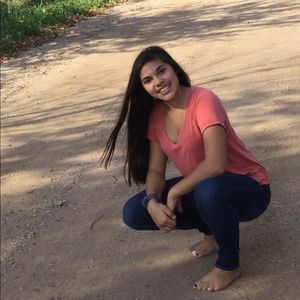 Meet your Posher, Esde